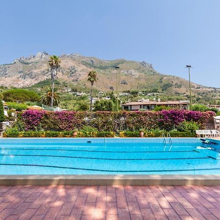 Villetta Con Giardino Esclusivo Di 1000 Mq, Piscina, Tennis, Calcio, Bocce Forio di Ischia Exteriér fotografie
