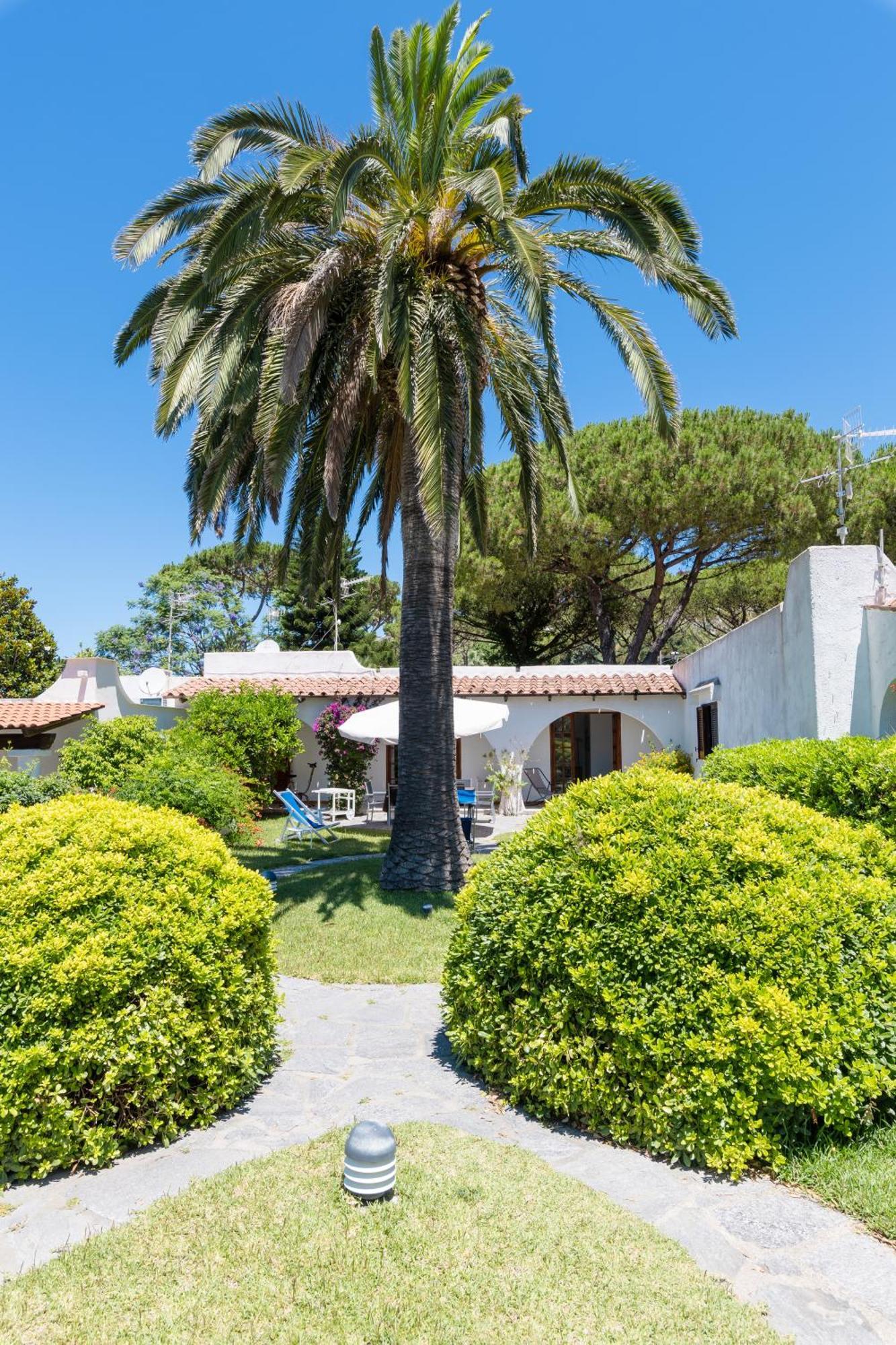 Villetta Con Giardino Esclusivo Di 1000 Mq, Piscina, Tennis, Calcio, Bocce Forio di Ischia Exteriér fotografie