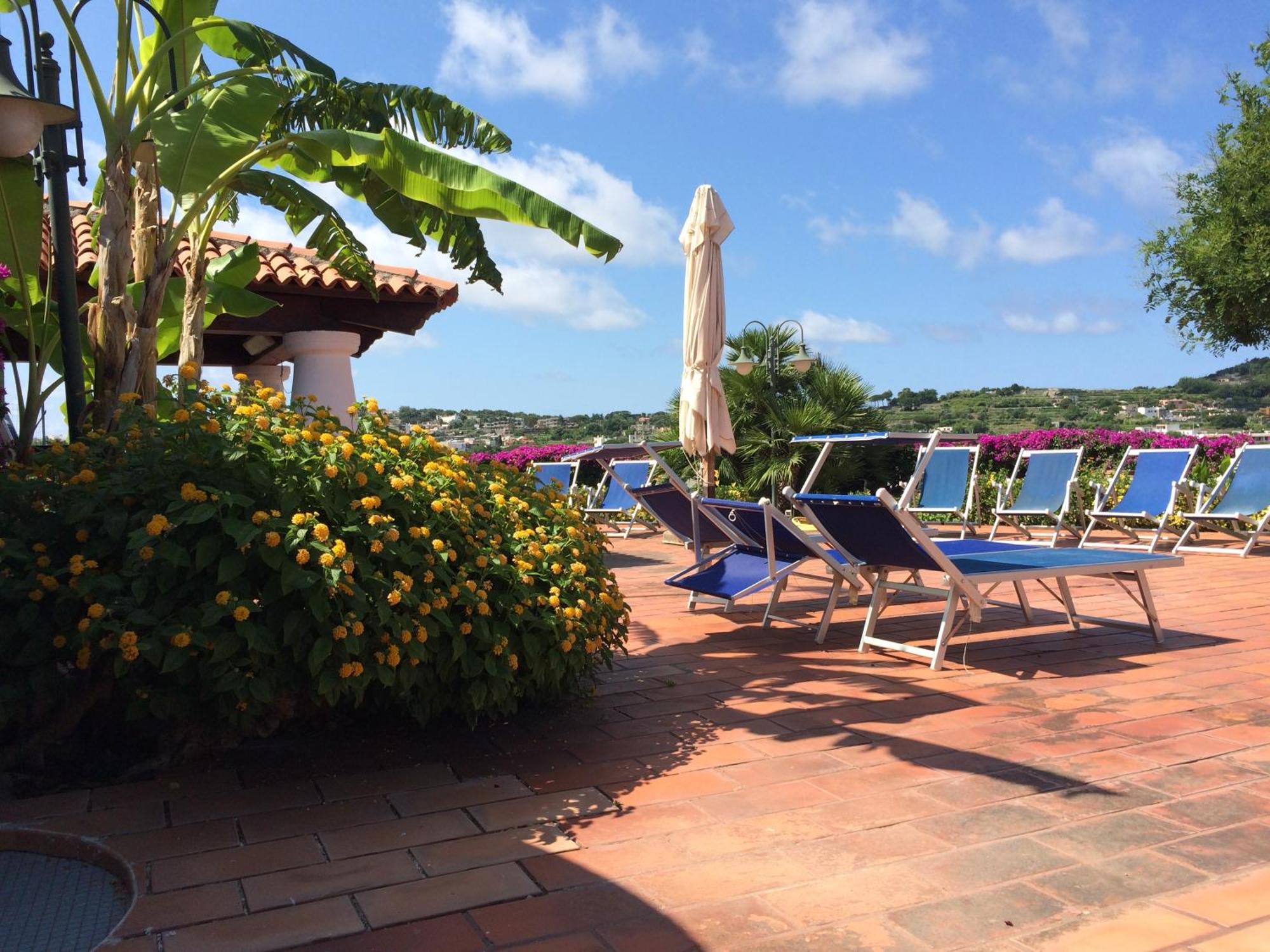 Villetta Con Giardino Esclusivo Di 1000 Mq, Piscina, Tennis, Calcio, Bocce Forio di Ischia Exteriér fotografie